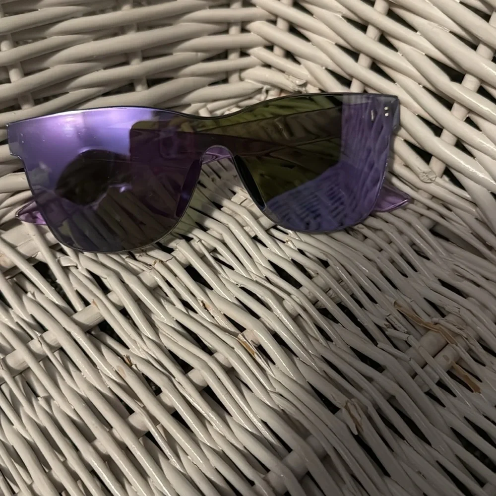 Purple Reflective Sunglasses